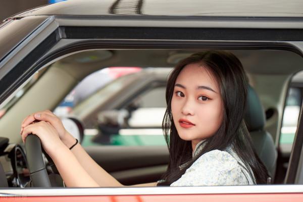 商業天才的愛情故事