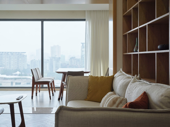 用一間書房，把熊孩子養成別人家的孩子