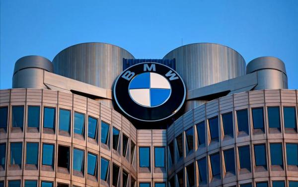 賓士/寶馬遭環保組織起訴！被要求在9年內，完全停止燃油車的生產