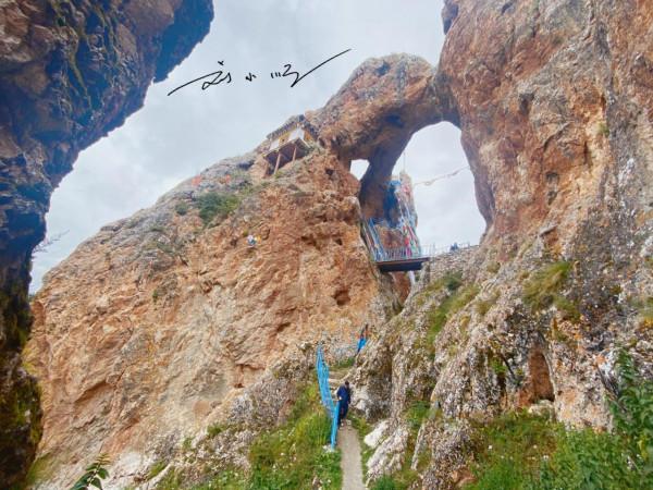 全世界最高的公共廁所,海拔近5000米,腳下是懸崖,遊客:不敢上 全世界最高的公共廁所,海拔近5000米,腳下是懸崖,遊客:不敢上