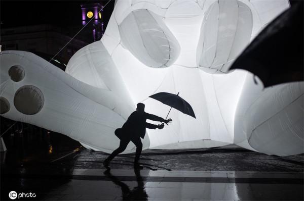 西班牙馬德里國際燈光節開幕 夢幻光影世界美輪美奐