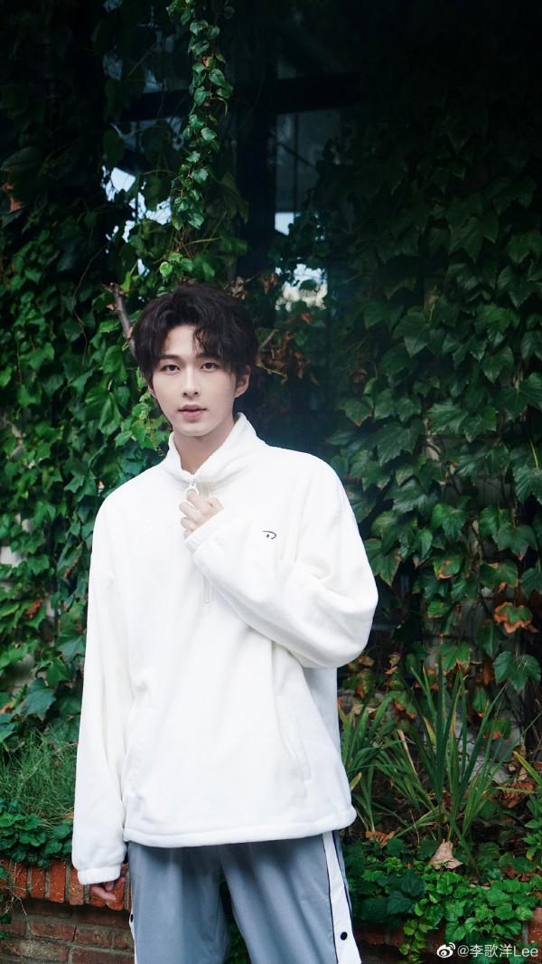 李歌洋：這小哥是誰？竟然沒有聽到過！但他演過《楚喬傳》