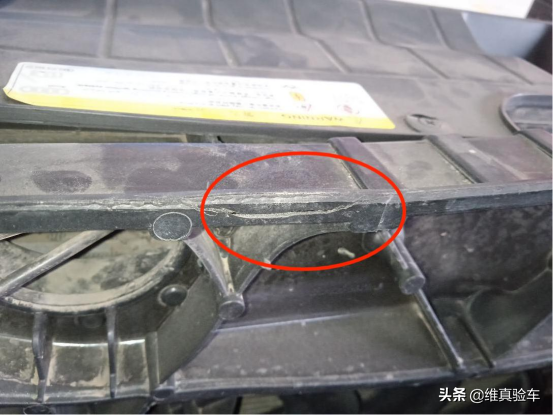 20萬買17年的奧迪Q5，檢測過程驚心動魄！檢測師：渾身傷痕