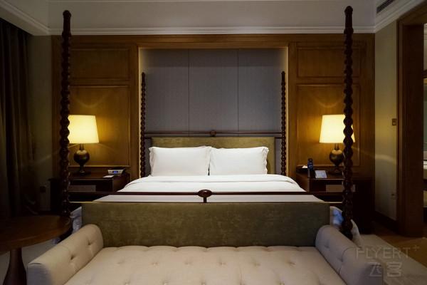 居停順遂，惺惺相“希”——記我與Hilton二〇二一