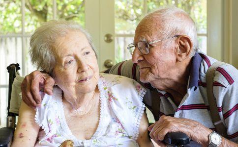 為什麼老人容易出現&OpenCurlyDoubleQuote;營養不良&rdquo;？60歲以後，3種營養要記得補充