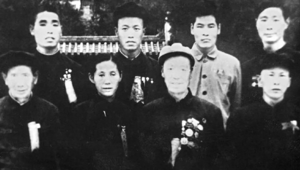 1959年，河南林縣四處尋找一個人，一馬伕哽咽道：主席還記得我