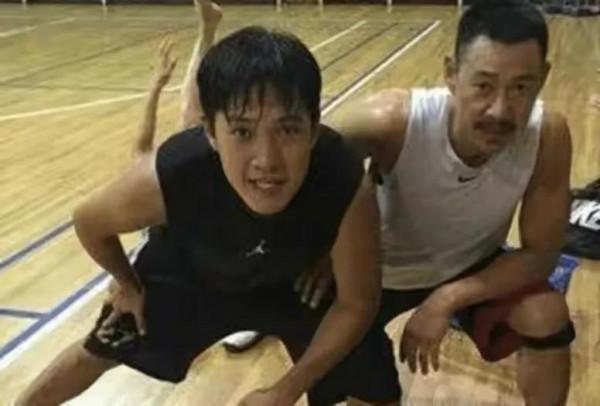 演員張豐毅：離婚後含淚發聲，我不是&OpenCurlyDoubleQuote;冷血男&rdquo;，我愛我的兒子