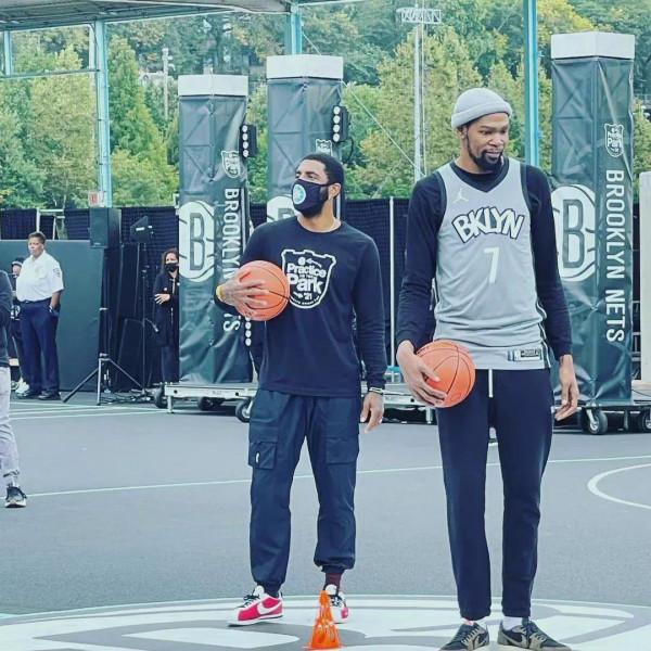 11號歐文參加訓練了，見到他真的太好了