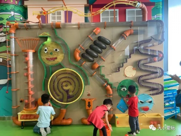 這幾家“黑科技”遛娃地真是絕,大寶小寶們都能玩得津津有味 這幾家“黑科技”遛娃地真是絕,大寶小寶們都能玩得津津有味