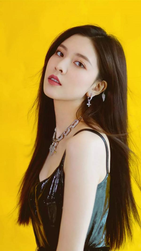 張一山前女友宋妍霏：青春靚麗高畫質寫真集