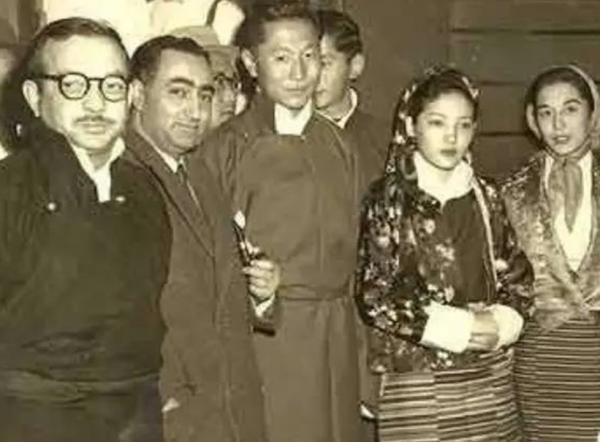 先娶西藏貴族千金,再娶美國名媛,錫金末代國王贏了情場卻遭滅國 先娶西藏貴族千金,再娶美國名媛,錫金末代國王贏了情場卻遭滅國