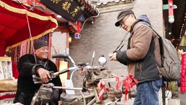 北京蹬三輪大爺1小時掙150元,住四合院,真正身份是“貝勒” 北京蹬三輪大爺1小時掙150元,住四合院,真正身份是“貝勒”