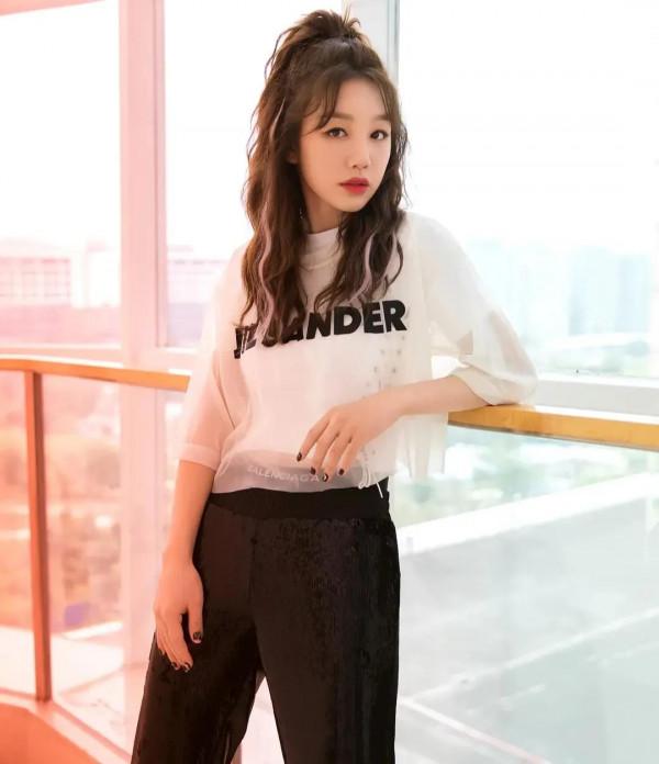 蜜蜂少女徐夢潔 蜜蜂少女徐夢潔