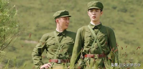 《王牌部隊》高開低走,道具失真劇情拖沓,落了軍旅偶像劇的俗套 《王牌部隊》高開低走,道具失真劇情拖沓,落了軍旅偶像劇的俗套