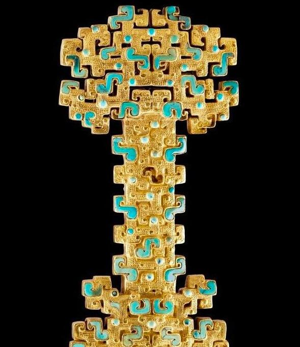 4平米的“窮人”墓，考古隊懶得發掘，後出土6斤黃金225件國寶