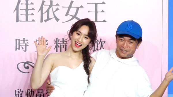 是親生的但真不像!7位長得不帥的男星,女兒都貌美如花,很虛幻 是親生的但真不像!7位長得不帥的男星,女兒都貌美如花,很虛幻