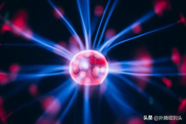 為什麼會有球形閃電？