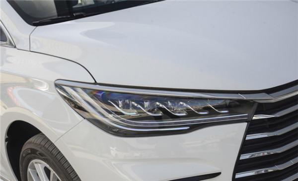 解析比亞迪宋MAX,緊湊型MPV,7座佈局,配1.5T+6擋手動變速箱 解析比亞迪宋MAX,緊湊型MPV,7座佈局,配1.5T+6擋手動變速箱