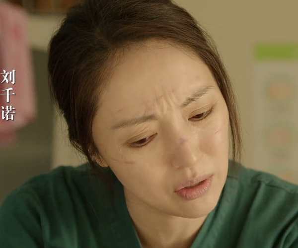 《埃博拉前線》八位女演員，都是素顏出鏡，但卻是最美最可愛的人