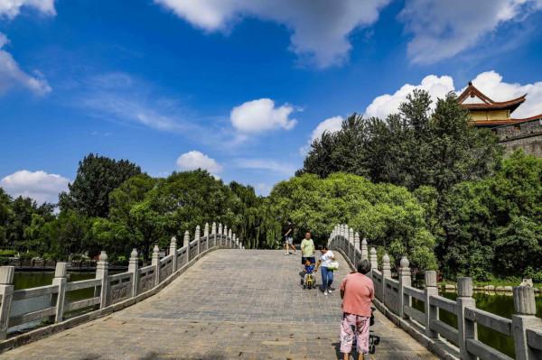 夏日度假好去處，古九州之一青州遊玩攻略