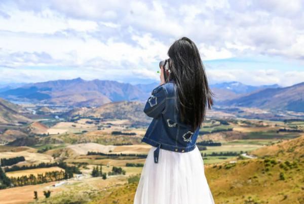 遇急事要緩，遇大事要靜，遇難事要變，遇順事要斂