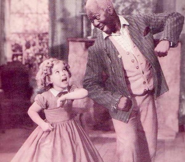 2014年秀蘭·鄧波兒在家人陪伴下去世,77年以外交官身份造訪中國 2014年秀蘭·鄧波兒在家人陪伴下去世,77年以外交官身份造訪中國