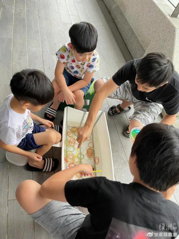 林志穎和Kimi,已經不是爸爸去哪兒的破小孩了 林志穎和Kimi,已經不是爸爸去哪兒的破小孩了