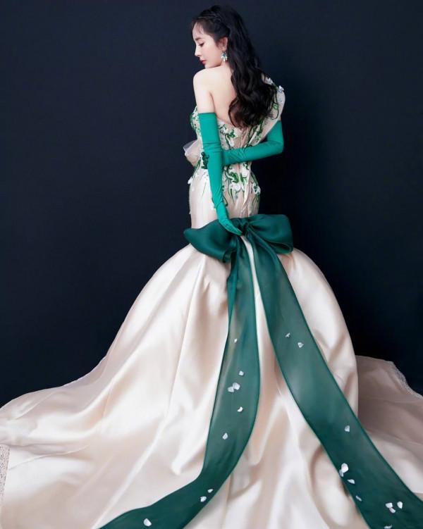 沒有任何缺點的女明星—楊冪