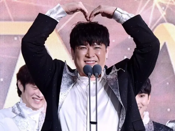 大牌明星集體缺席，韓國《2021 MAMA》頒獎典禮，粉絲：本屆無看點