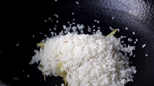 92歲農村老奶奶經常用大米和生薑一起吃 三高穩身體棒越吃越健康