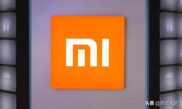 雷軍的傳奇人生，曾投資百萬卻輸得血本無歸，如今小米誰人不知