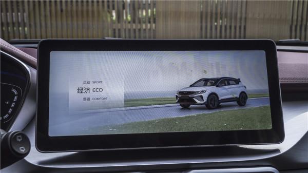 四出排氣+排氣聲浪 頂配不到12萬 全新繽越真帶勁! 四出排氣+排氣聲浪 頂配不到12萬 全新繽越真帶勁!