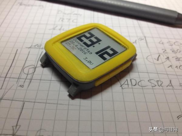 基於 Arduino 的低功耗（智慧）手錶