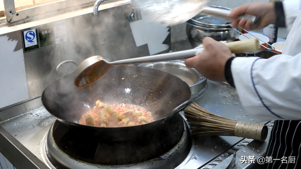 冬天貼膘不怕冷,7道豬肉做法任你選,好吃過癮,做法超簡單 冬天貼膘不怕冷,7道豬肉做法任你選,好吃過癮,做法超簡單