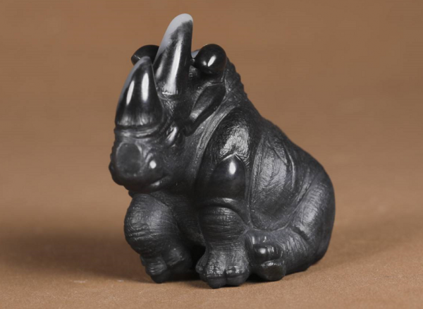 青花料，可愛的小犀牛。心有靈犀