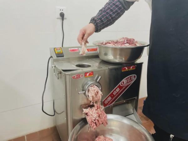 在柏林陽光幼兒園,食材須過五關斬六將 在柏林陽光幼兒園,食材須過五關斬六將