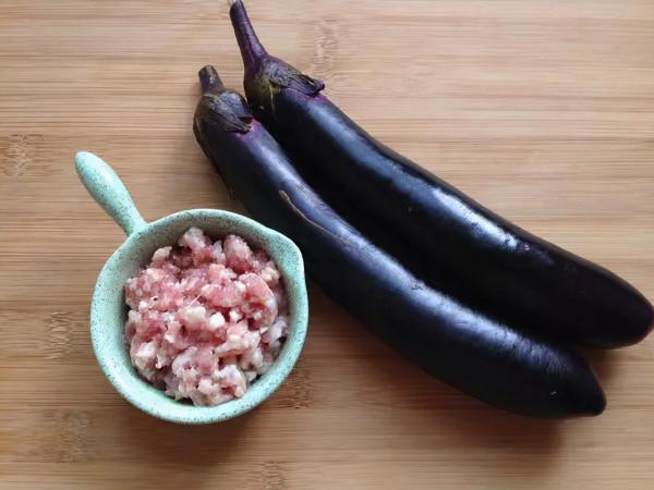 年夜飯必備“香辣茄盒”的做法來啦！大人小孩都愛吃