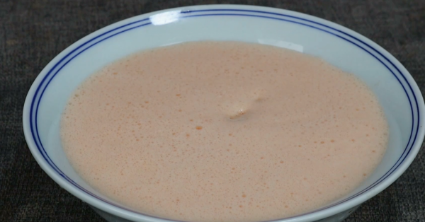 西紅柿別再炒雞蛋，教你新吃法，連吃一週都不膩，飯店花錢吃不到