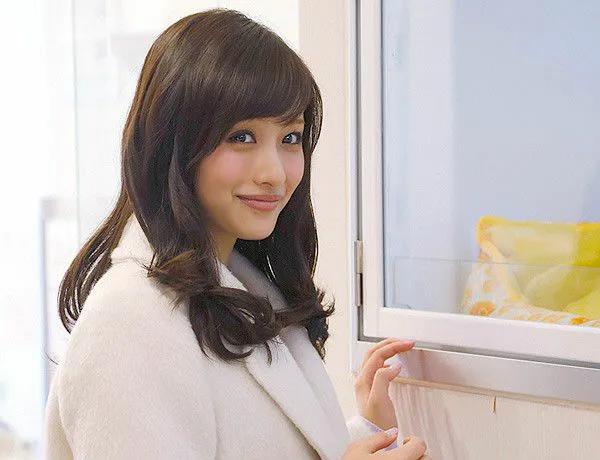 石原里美,演員、主持人 石原里美,演員、主持人