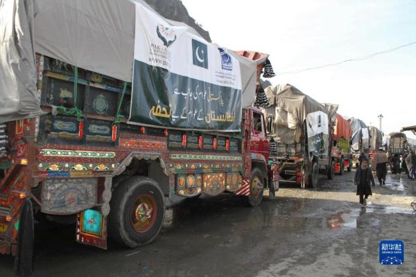 巴基斯坦政府向阿富汗提供糧食援助