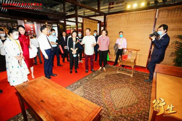 元亨利圓滿參展衍生—2021紅博會 黃花梨紫檀收藏級傢俱受青睞