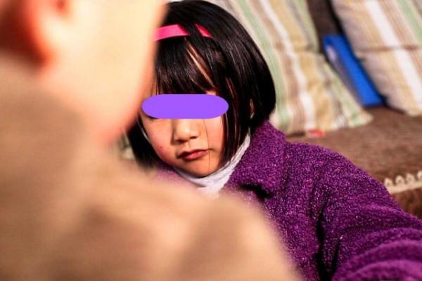 孫女能幹奶奶要沾光，孫女：滾！我是賠錢貨，沒忘那碗老鼠藥