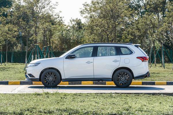 15.98萬元起 2022款三菱歐藍德上市 新增曜動版 15.98萬元起 2022款三菱歐藍德上市 新增曜動版