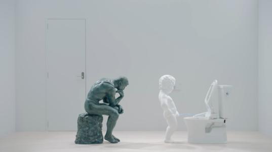 在馬桶上面做文章，榨乾衛生間的每一寸空間，多出不止3㎡