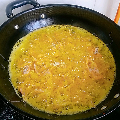 10分鐘懶人必備菜，有了蒜香小海蝦全搞定