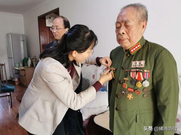 老兵的榮譽——我的爸爸左成芝軍旅印記