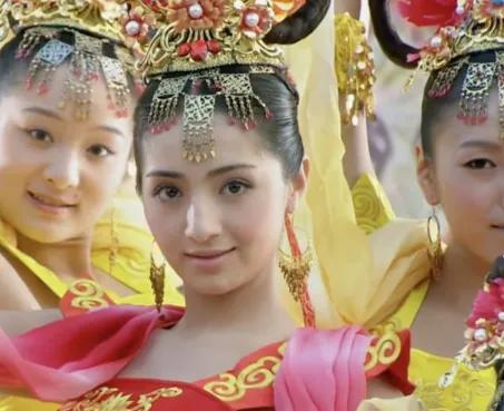 異族裝扮的古裝美人 哪一位驚豔到你？