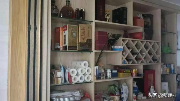 11位整理師10小時搞定160平方米,捨棄雜物超過1000斤 11位整理師10小時搞定160平方米,捨棄雜物超過1000斤