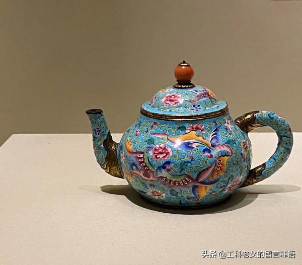 國博金玉滿堂：宮廷生活是豪，但不是土豪