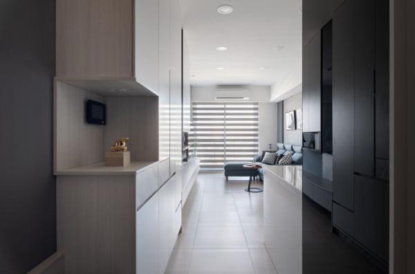 太牛了！租房男女第一個新家，僅50㎡擁有90㎡收納面積